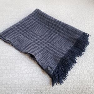 Fraas Wool Grey And Dark Blue Throw
